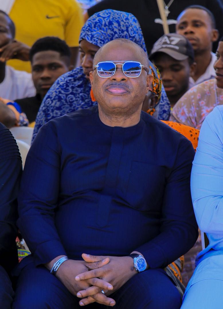 INTERVIEW  MAMADOU BAMBA (candidat à l'élection législative à Man):<< Ma motivation est de passer de la générosité privée à l'équité publique...>>